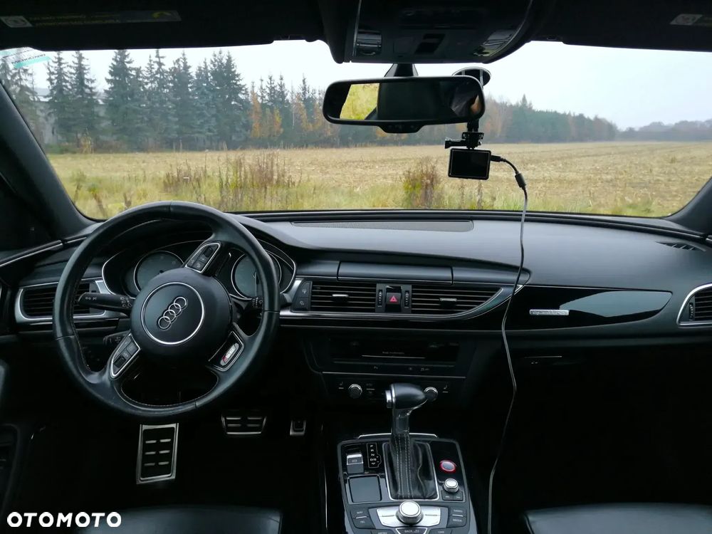 Audi S6 Limousine - 15