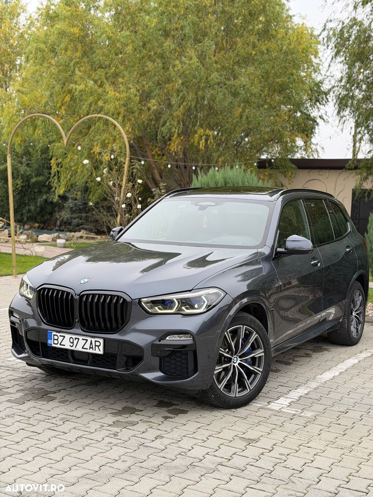 BMW X5 xDrive45e - 1