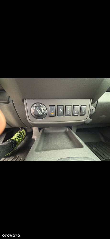 Nissan Frontier - 27