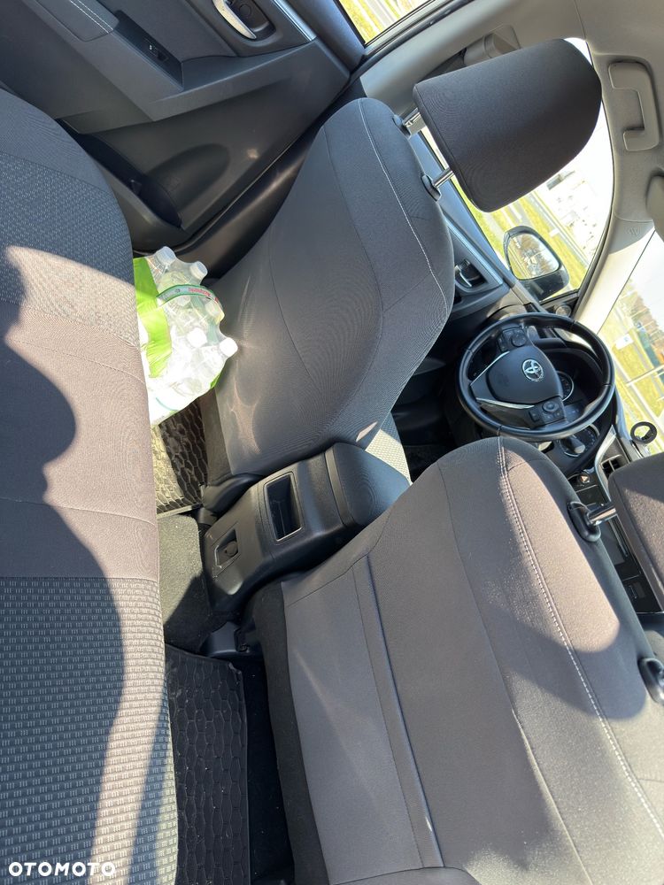 Toyota Corolla 1.6 Comfort - 16