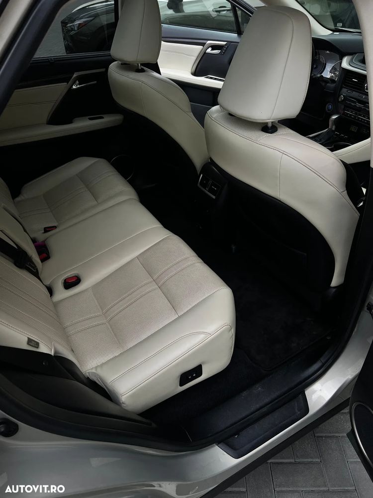 Lexus Seria RX 450h Aut. Luxury - 13
