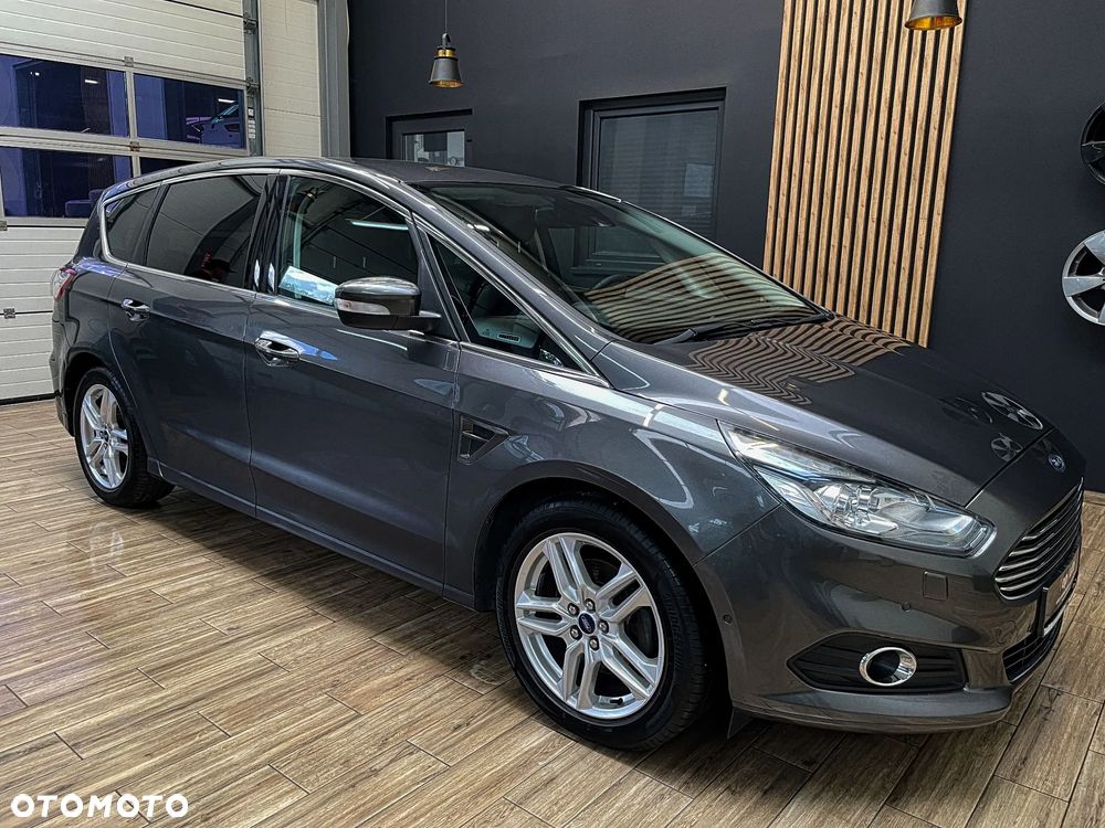 Ford S-Max 2.0 EcoBoost Titanium - 5