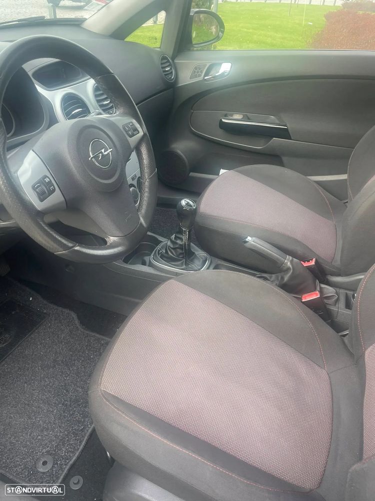 Opel Corsa 1.3 CDTi - 12