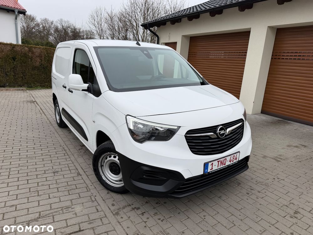 Opel COMBO - 29