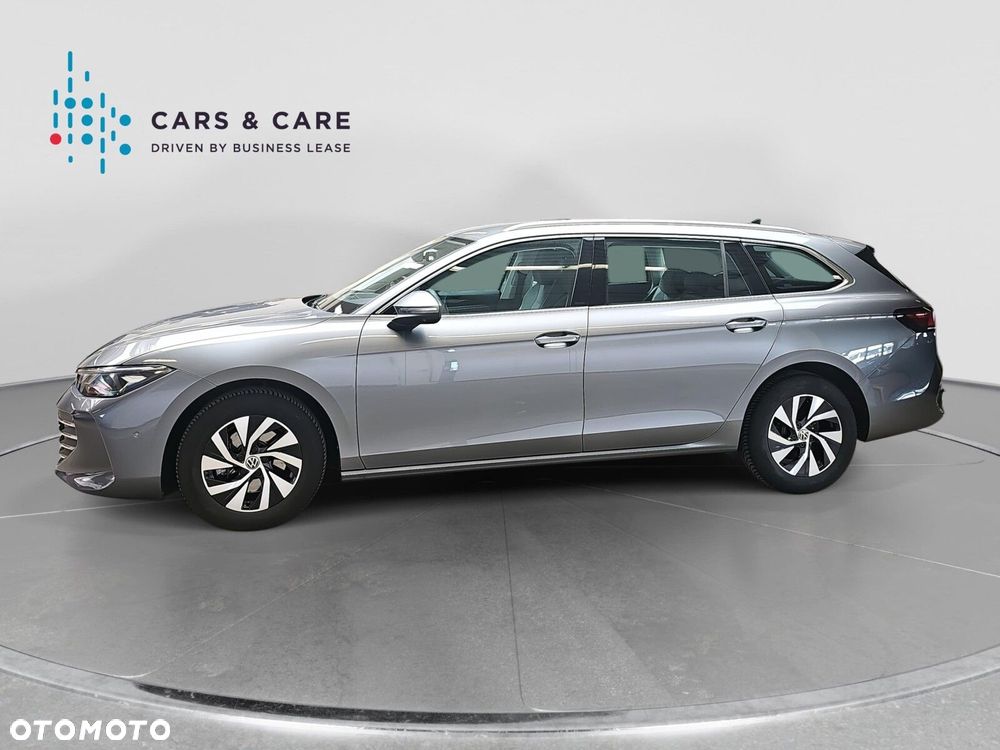 Volkswagen Passat - 31