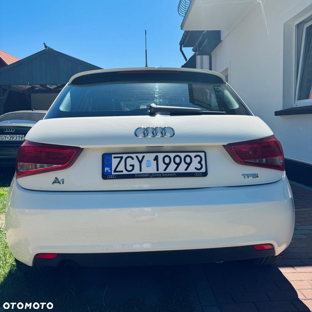 Audi A1 Sportback 1.2 TFSI Attraction - 3