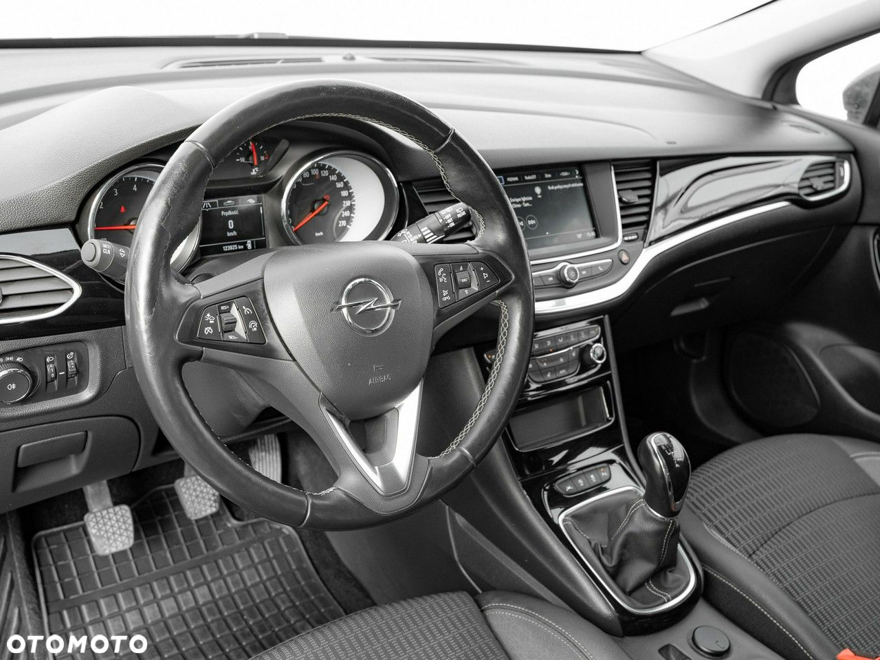 Opel Astra V 1.2 T Elegance S&S - 7