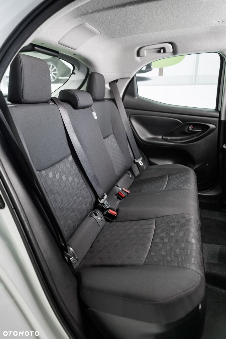 Toyota Yaris - 20