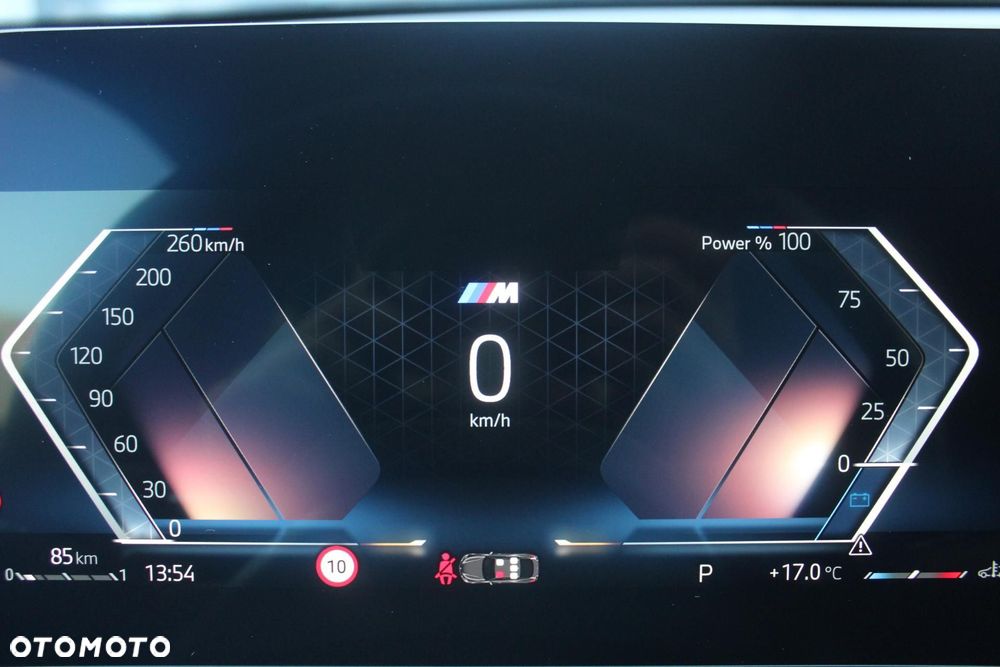 BMW X2 - 16