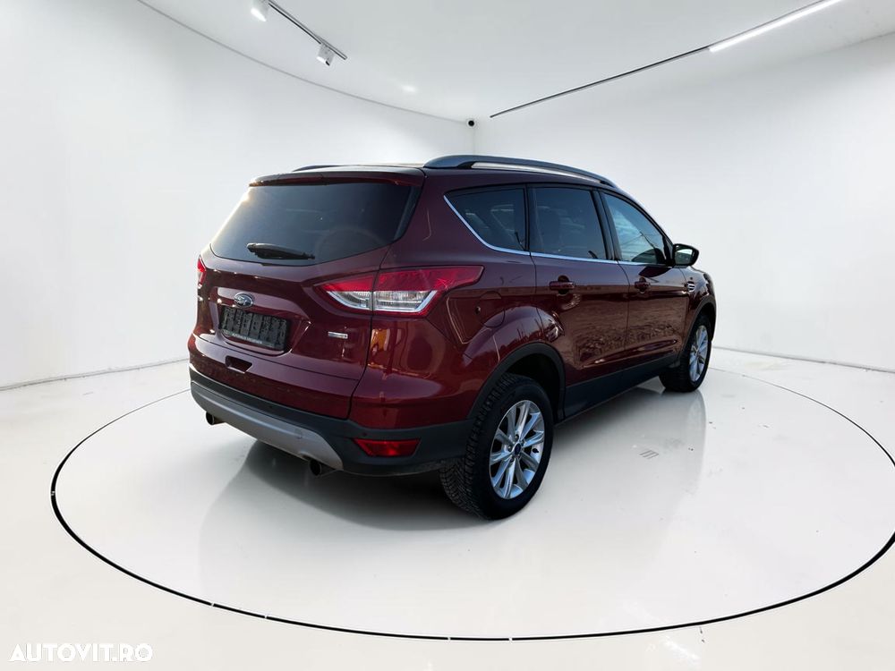 Ford Kuga 1.5 EcoBoost 4x4 Aut. Titanium - 4