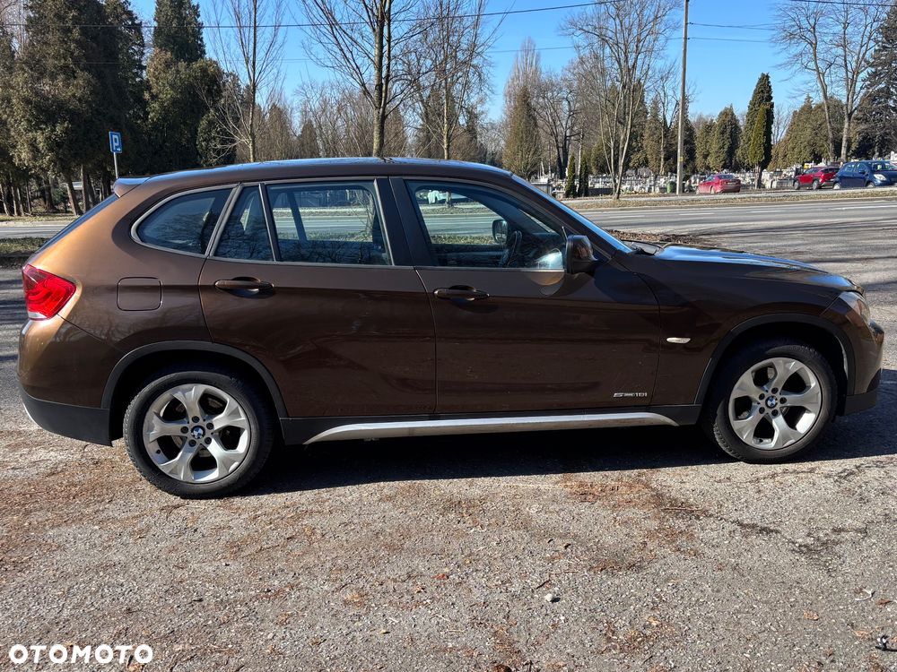 BMW X1 sDrive18i - 6
