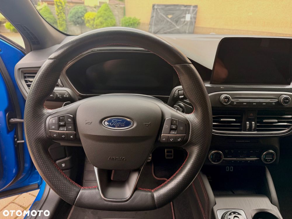 Ford Focus 2.0 EcoBlue ST-Line - 29