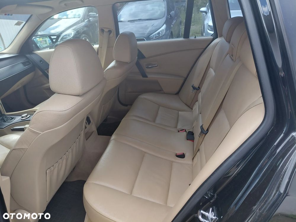 BMW Seria 5 - 23