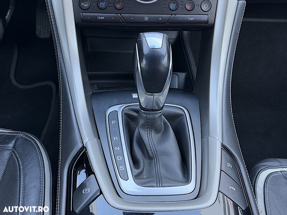 Ford Mondeo 2.0 TDCI PowerShift Business - 11