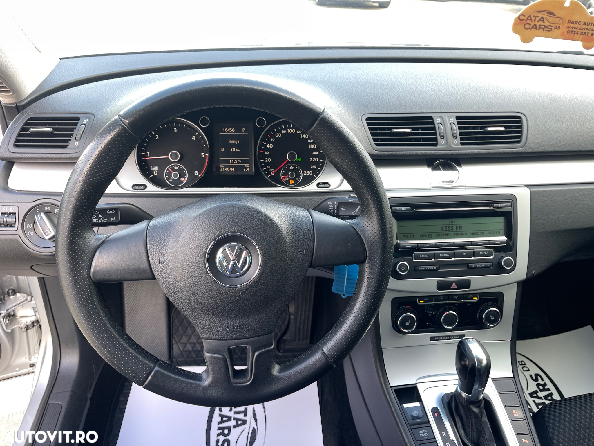 Volkswagen Passat 2.0 TDI BlueMotion Tehnology DSG Trendline - 36