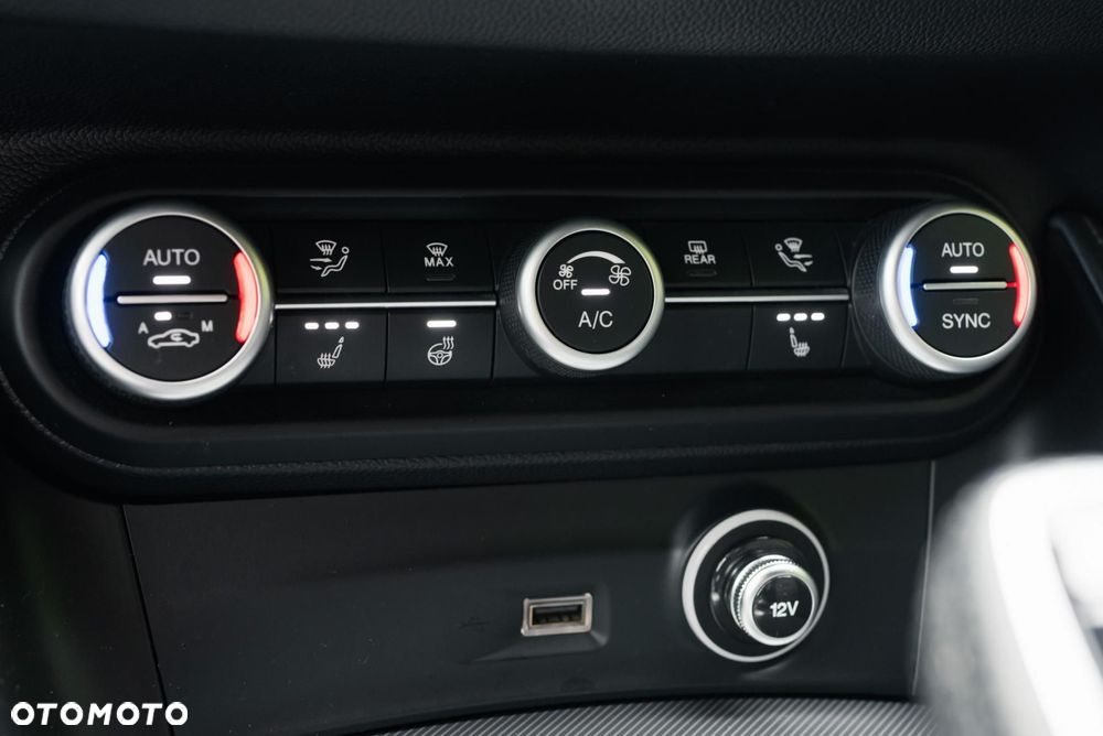 Alfa Romeo Stelvio 2.0 Turbo Veloce Q4 - 24