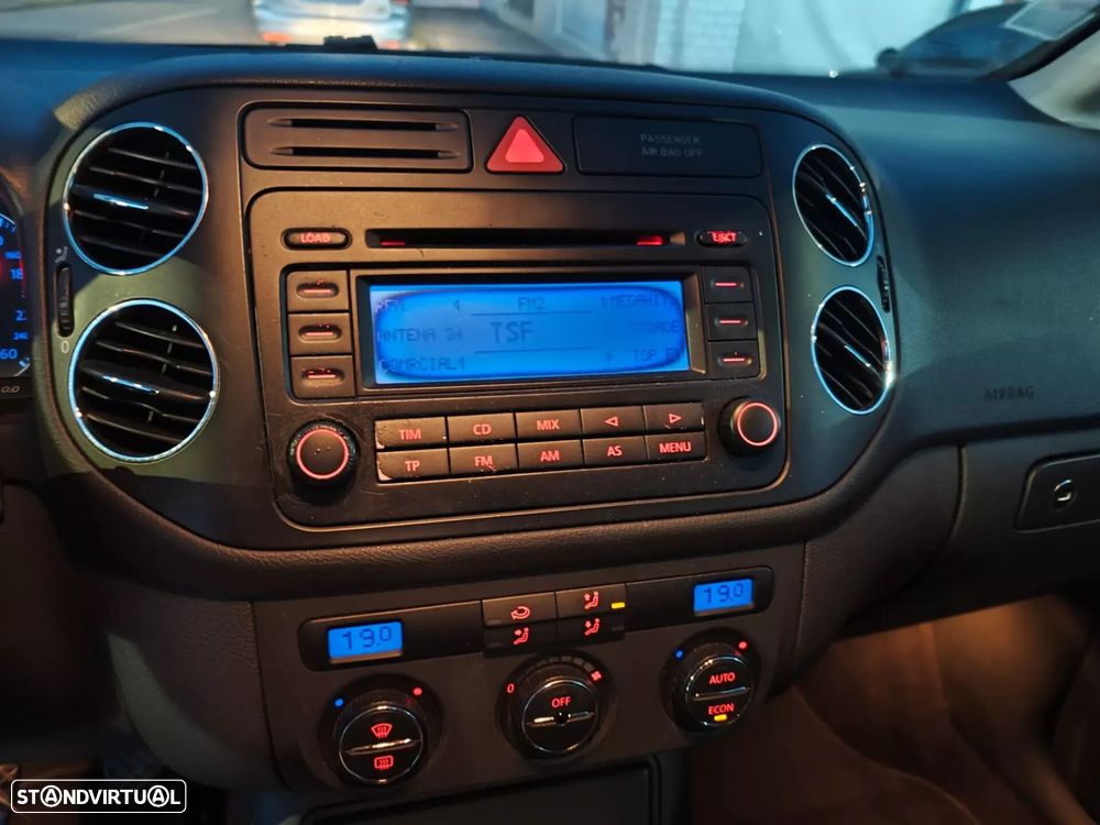 VW Golf Plus 2.0 TDi Confortline - 20