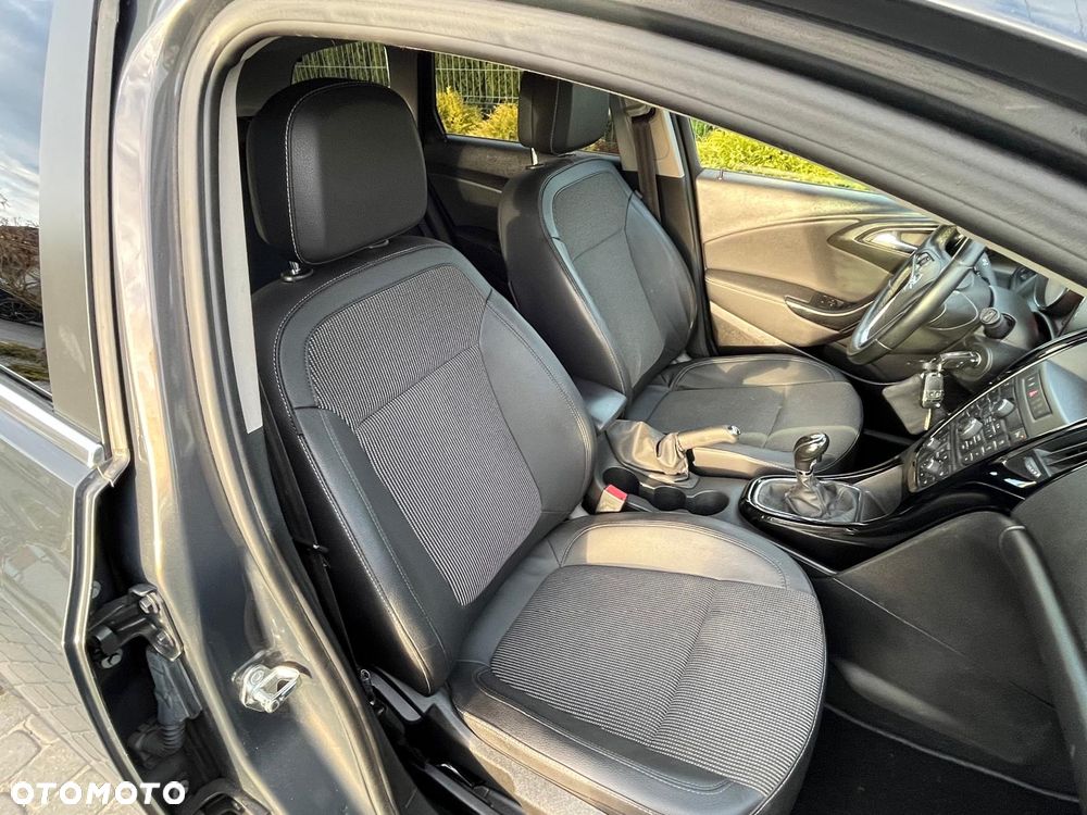 Opel Astra - 22