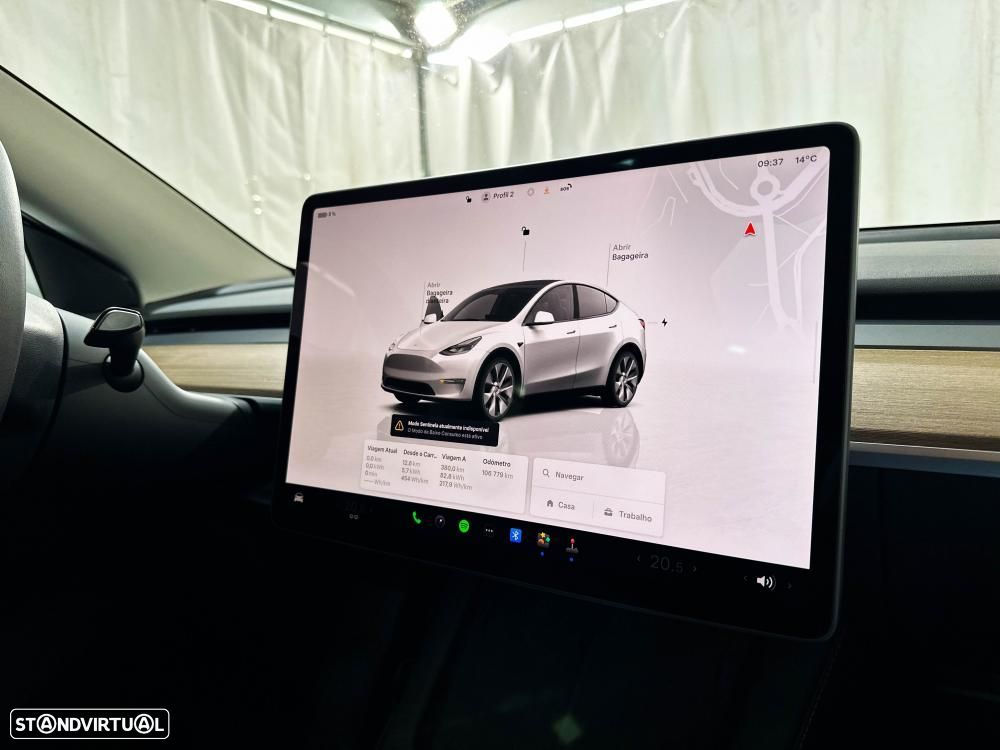 Tesla Model Y Long Range Dual Motor AWD - 36
