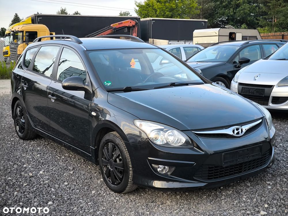 Hyundai i30 1.4 Base + EU5 - 1