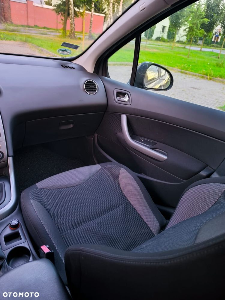 Peugeot 308 - 30