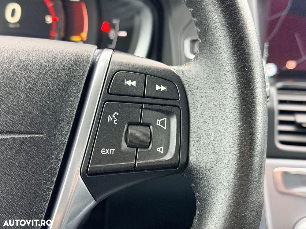 Volvo XC 60 D3 Summum - 27