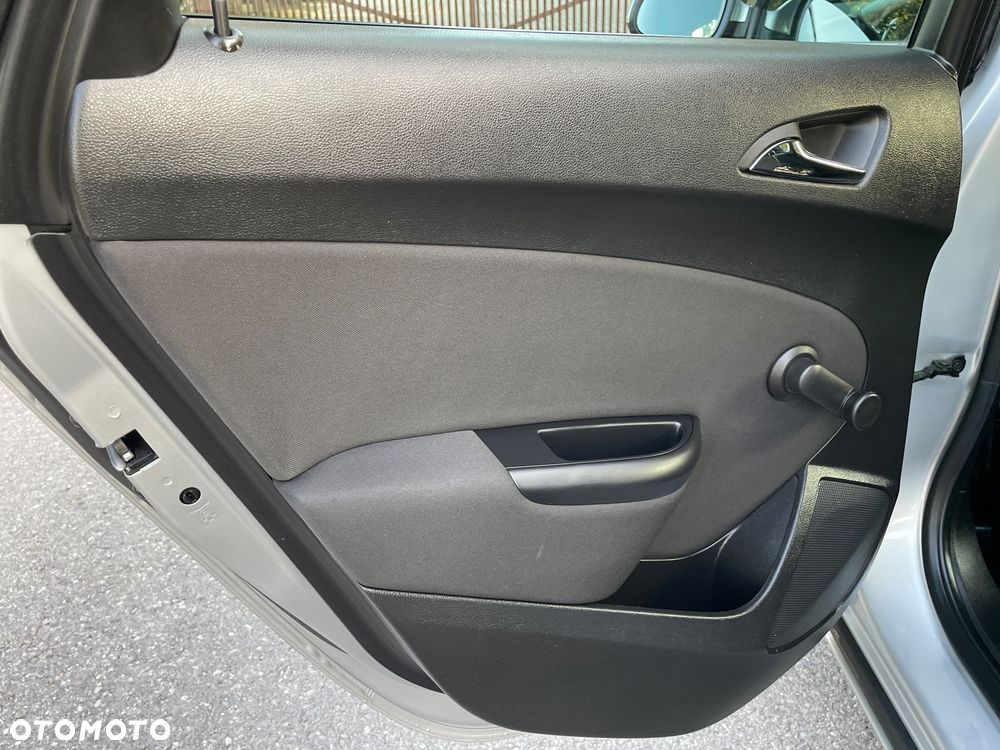Opel Astra 1.3 CDTI Essentia ecoFLEX - 18