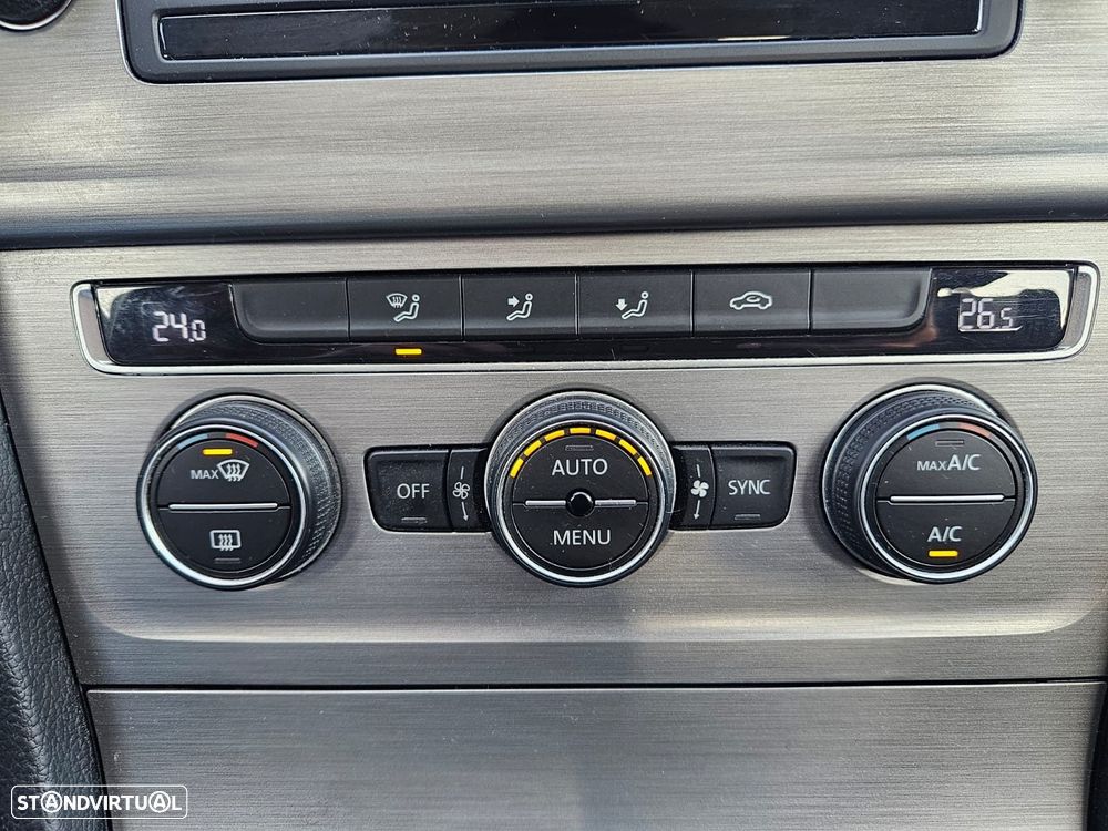 VW Golf Variant 1.6 TDi Confortline - 31