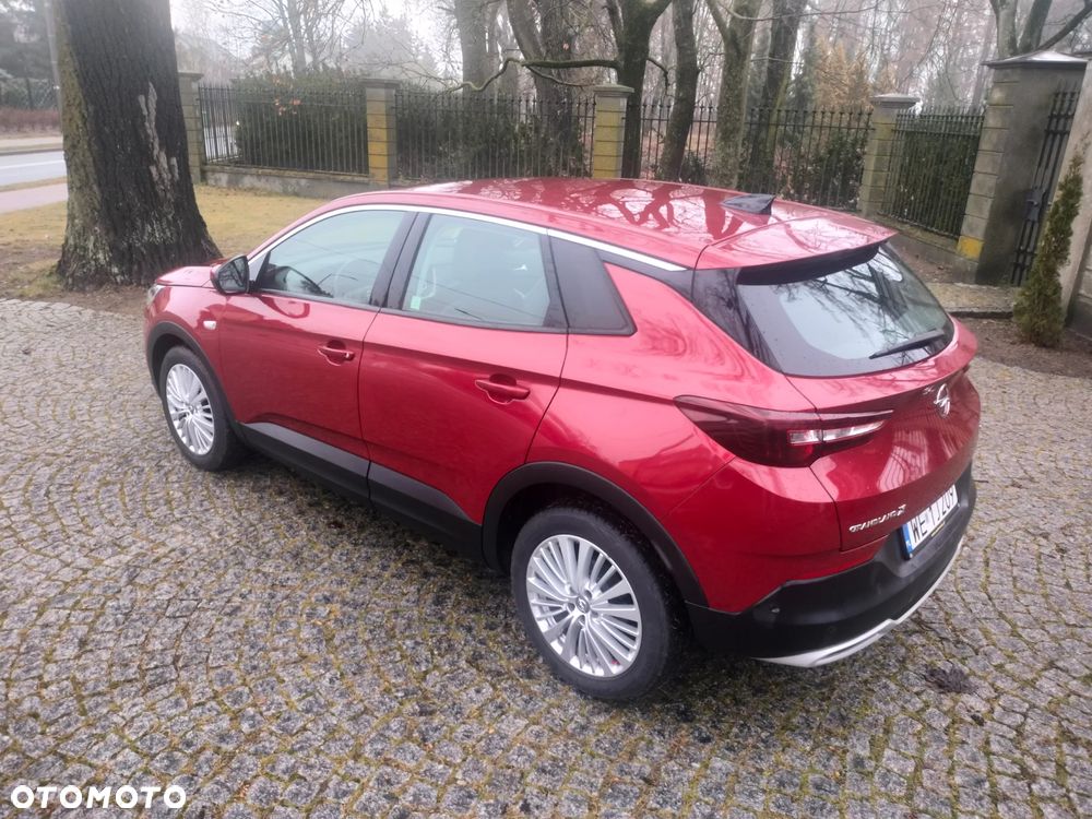 Opel Grandland X 1.2 T GPF Design&Tech S&S - 19