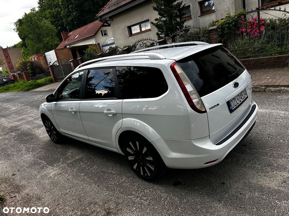 Ford Focus 1.8 FF Trend - 9