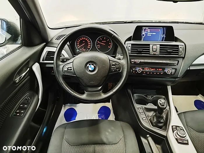 BMW Seria 1 116d DPF - 24