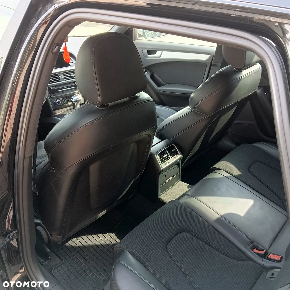 Audi A4 Avant 3.0 TDI DPF clean diesel quattro S tronic Ambiente - 10
