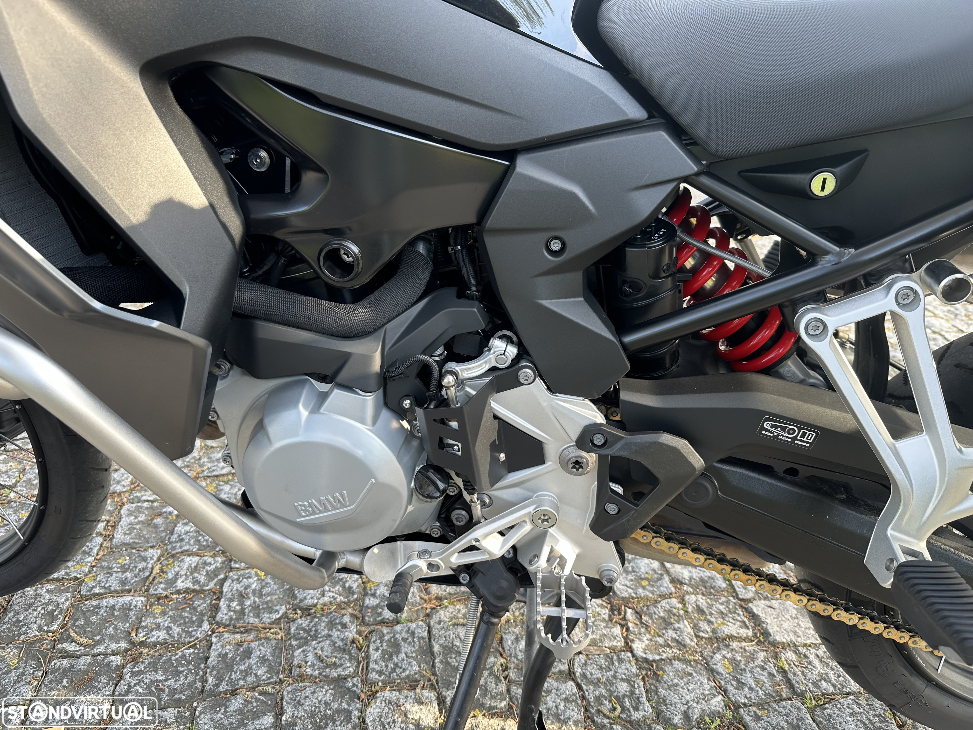 BMW F 850 GS Adventure Triple Black - 7