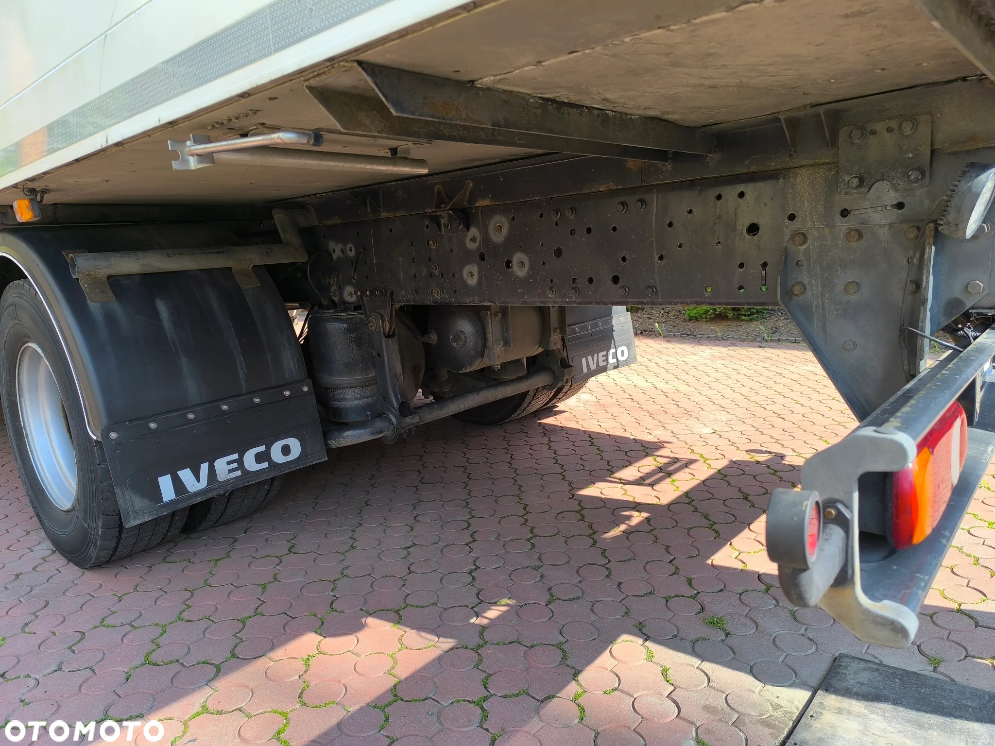 Iveco Inny - 12