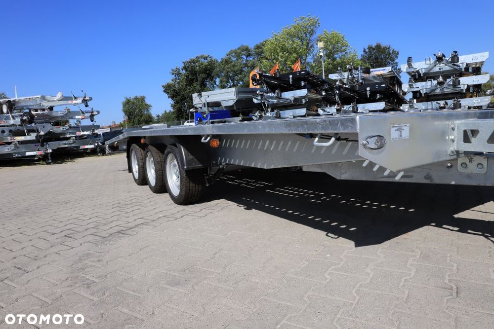 Niewiadów Jupiter 5.5 x2.4+ alu ryfel 3 osie DMC 3500 kg FULL LED - 10