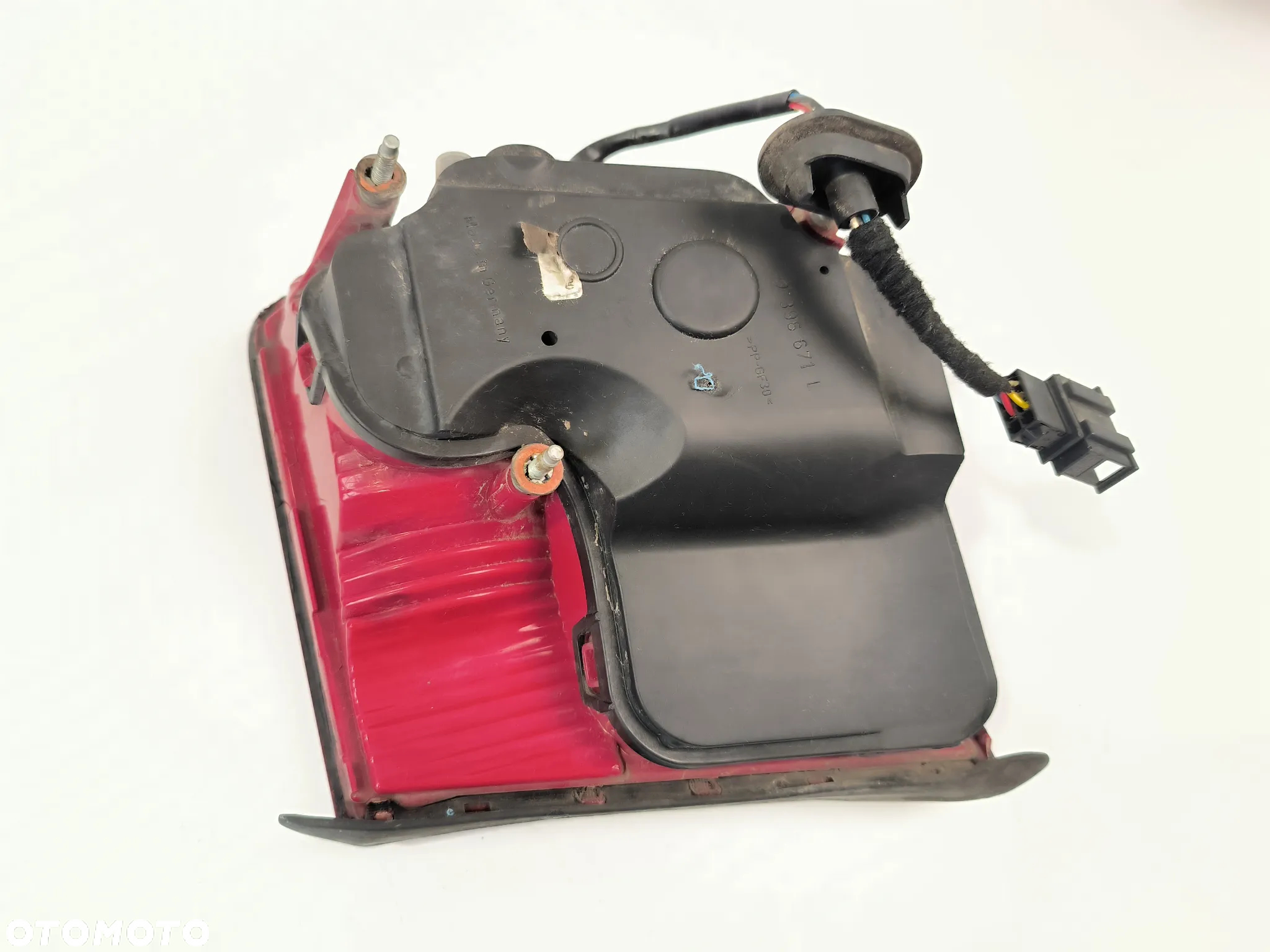 Lampa lewa tył w klapę Audi A8 d3 przed lift 4e0945093g - 6