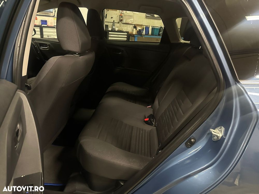 Toyota Auris 1.8 VVT-i Hybrid Automatik Touring Sports Edition - 7