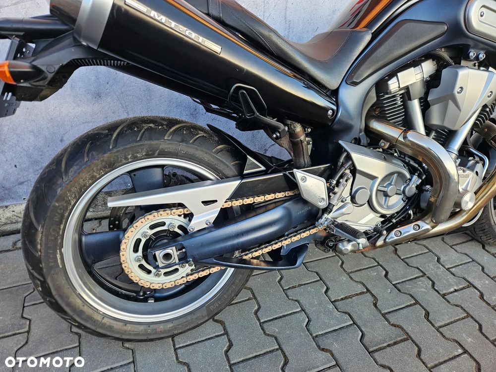 Yamaha MT - 21