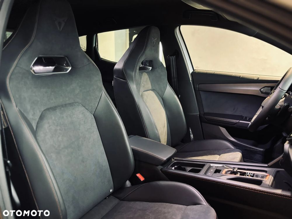 Cupra Formentor - 12