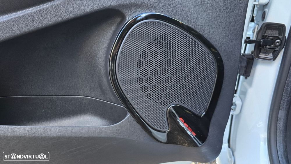 Renault Clio Sport Tourer 0.9 TCe Limited - 9