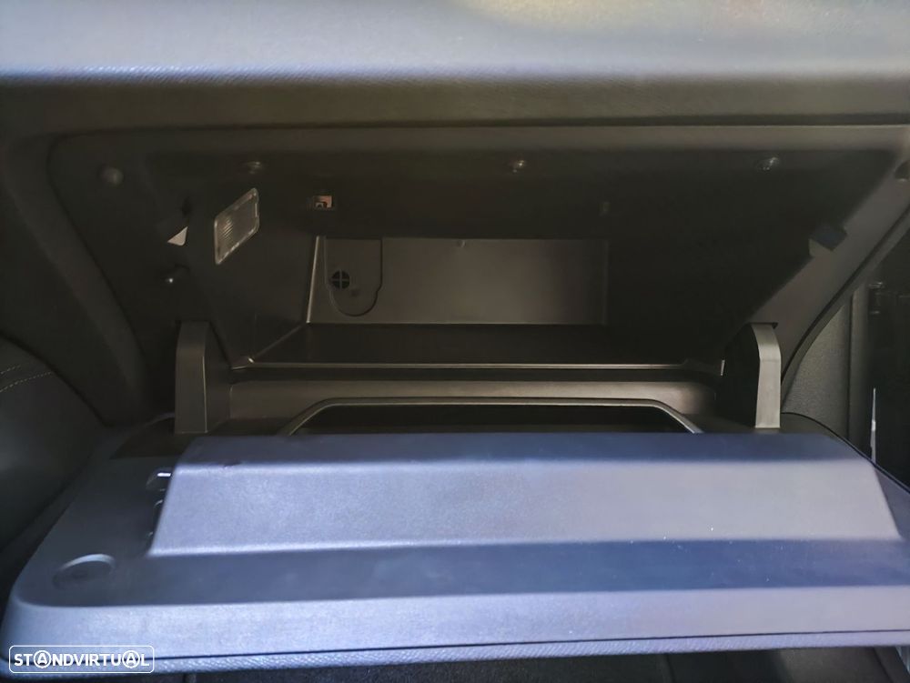 Peugeot 308 1.2 PureTech Allure - 24