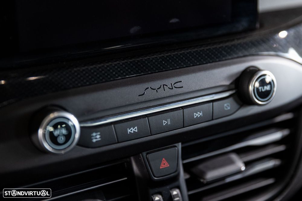 Ford Focus SW 1.5 TDCi EcoBlue ST-Line - 14