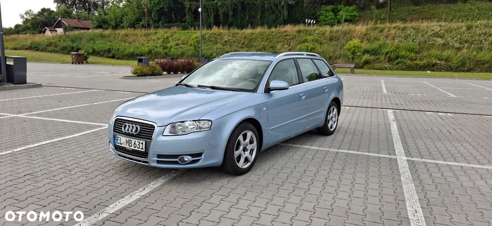Audi A4 Avant - 1
