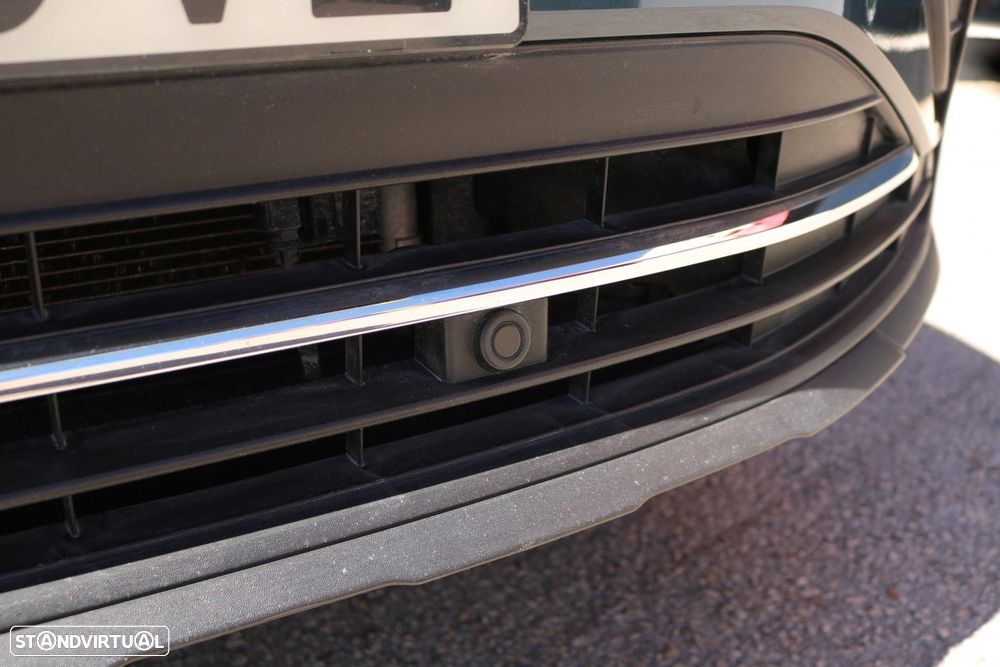 VW Tiguan 2.0 TDI Life - 16