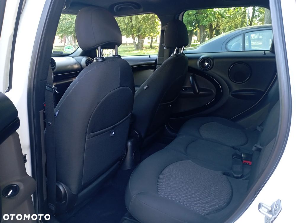 MINI Countryman Cooper D ALL4 - 11
