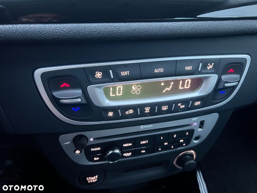 Renault Megane ENERGY TCe 115 Start & Stop Bose Edition - 23