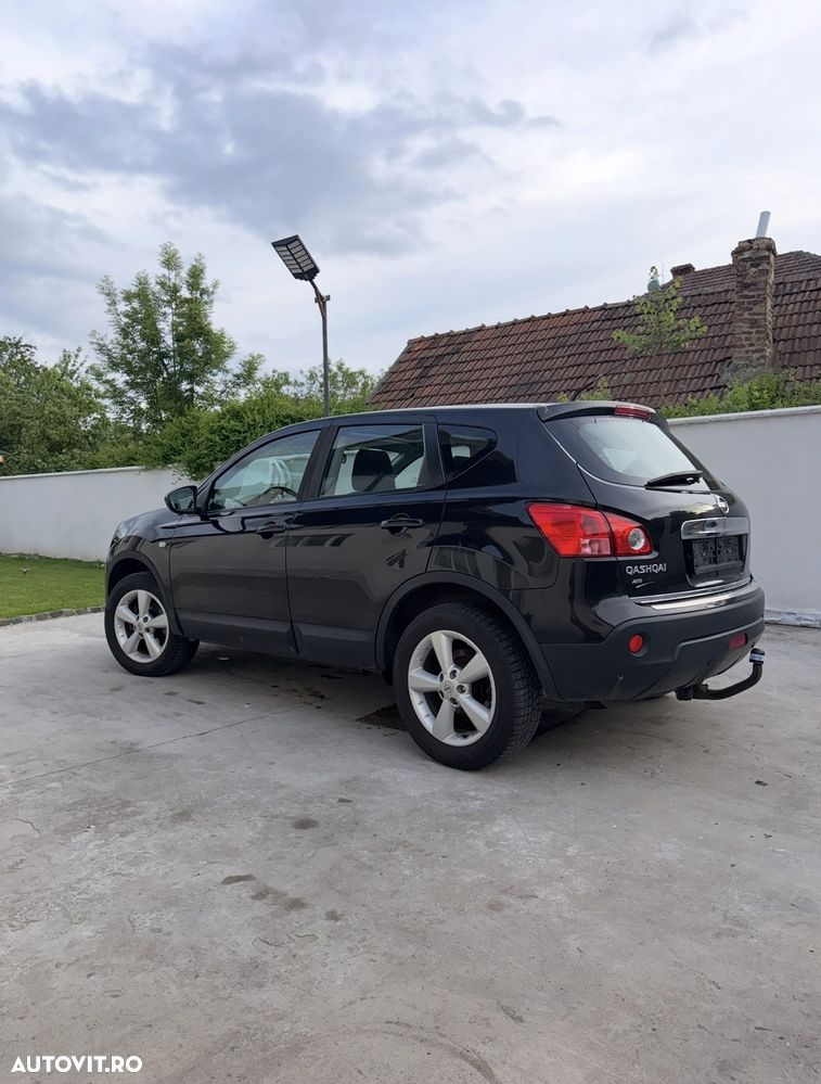 Nissan Qashqai - 2