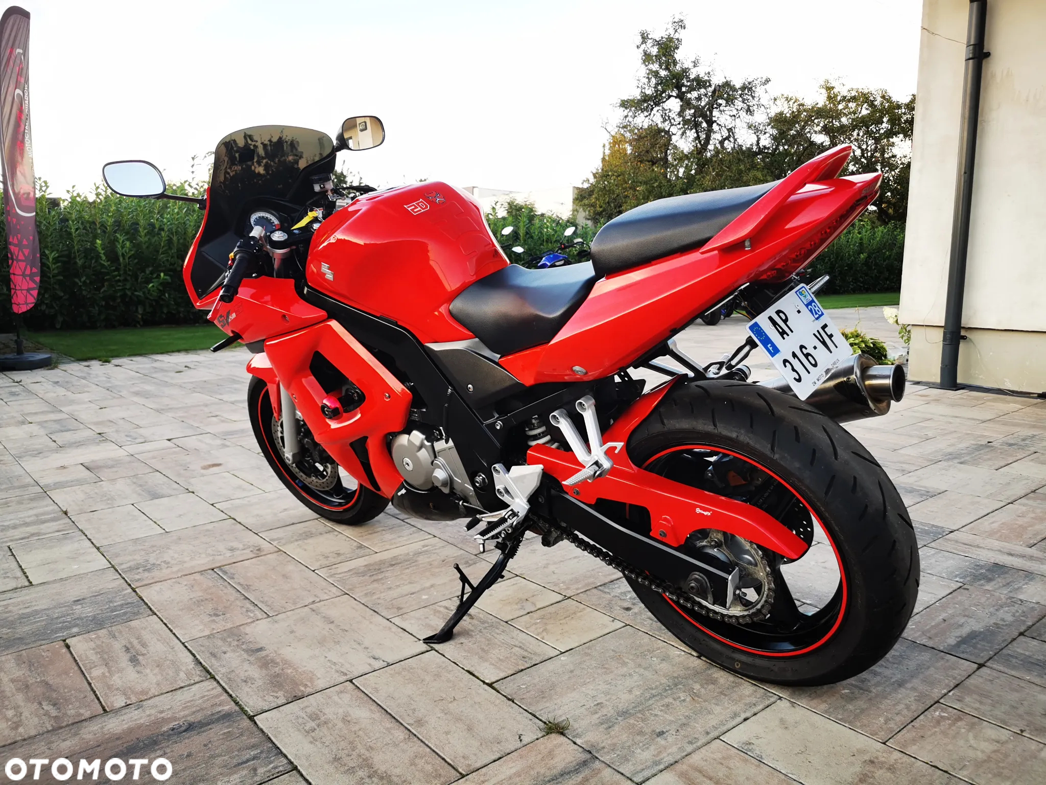 Suzuki SV - 6