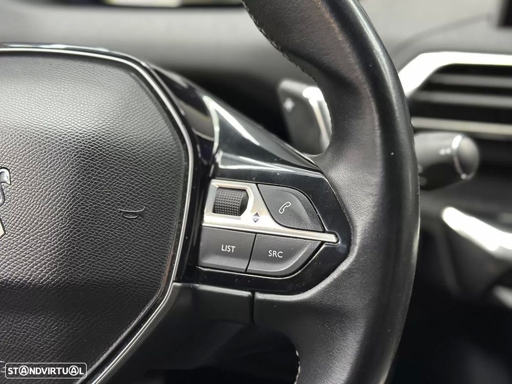 Peugeot 3008 - 19