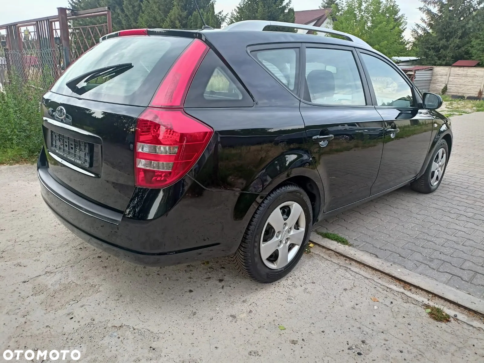 Kia Ceed Cee'd 1.6 Comfort + - 2
